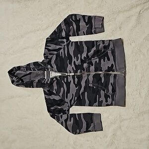 Boy's size 7 Carter's brand fleece jacket